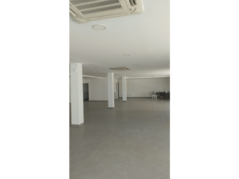 SE ARRIENDA O VENDE EDIFICIO EN NEIVA 900M2 - 4