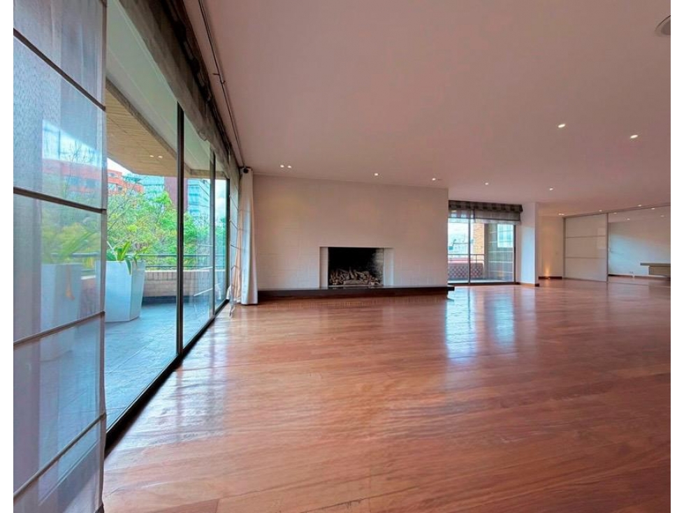 Se arrienda apartamento con dos balcones de 250 m² en La Cabrera — foto 2