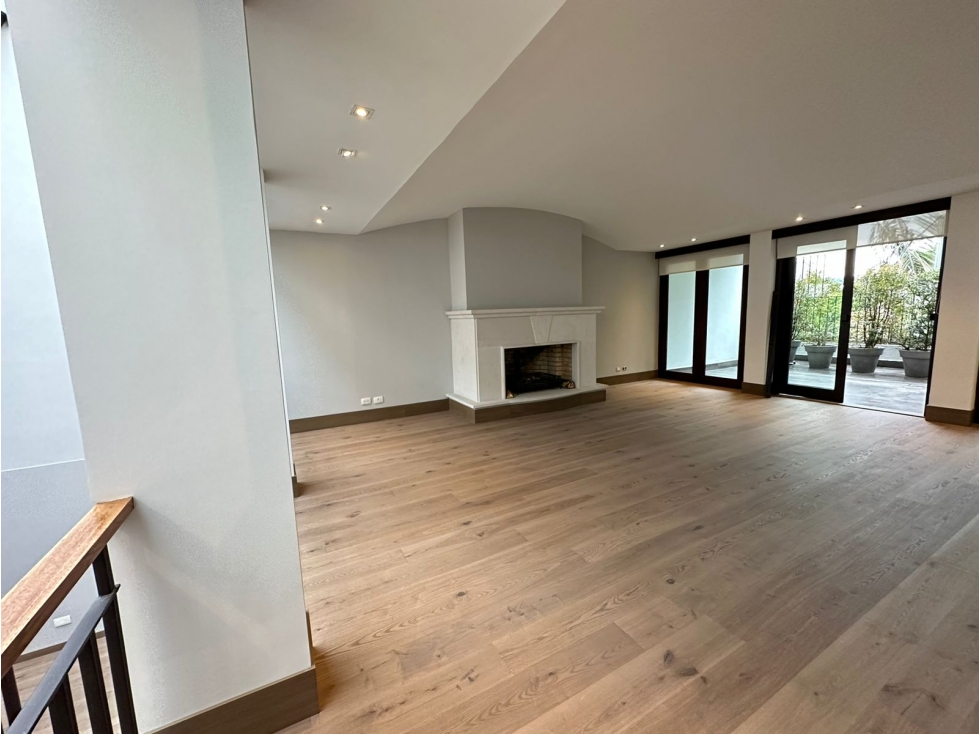 Se VENDE Y ARRIENDA casa Santa Ana Oriental 588m2 Jardín 100m2 — foto 2