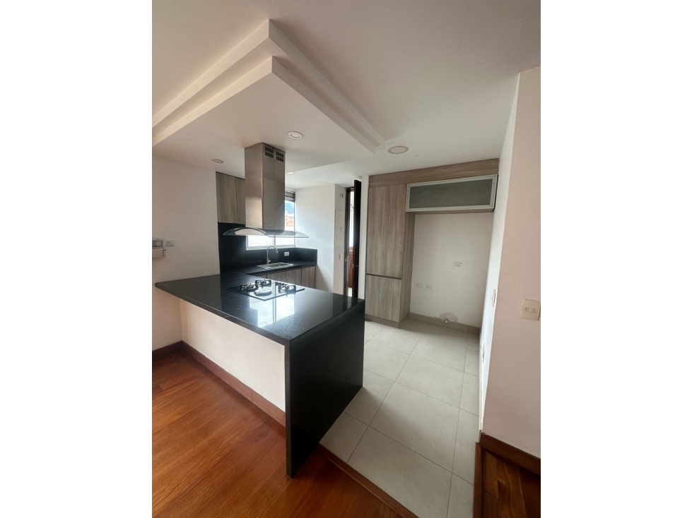SE VENDE APARTAMENTO SANTA BIBIANA 83M2 - 5
