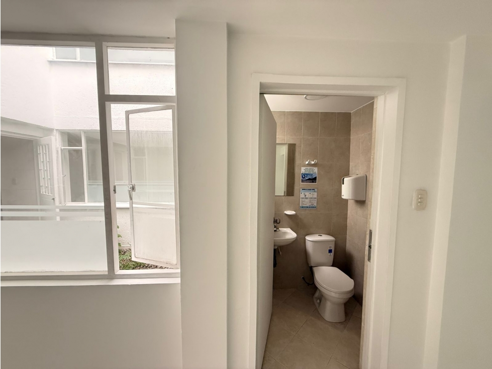 SE VENDE O ARRIENDA CASA DE OFICINAS 360m2 — foto 5