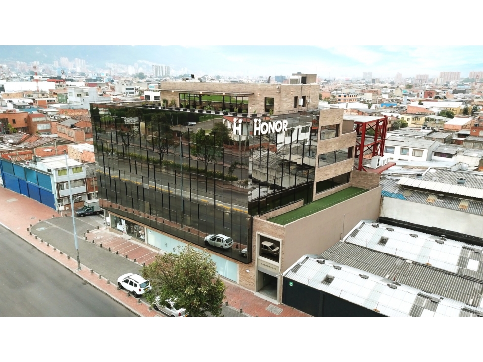 SE ARRIENDA OFICINA EN EL JORGE ELIECER GAITÁN 427M2