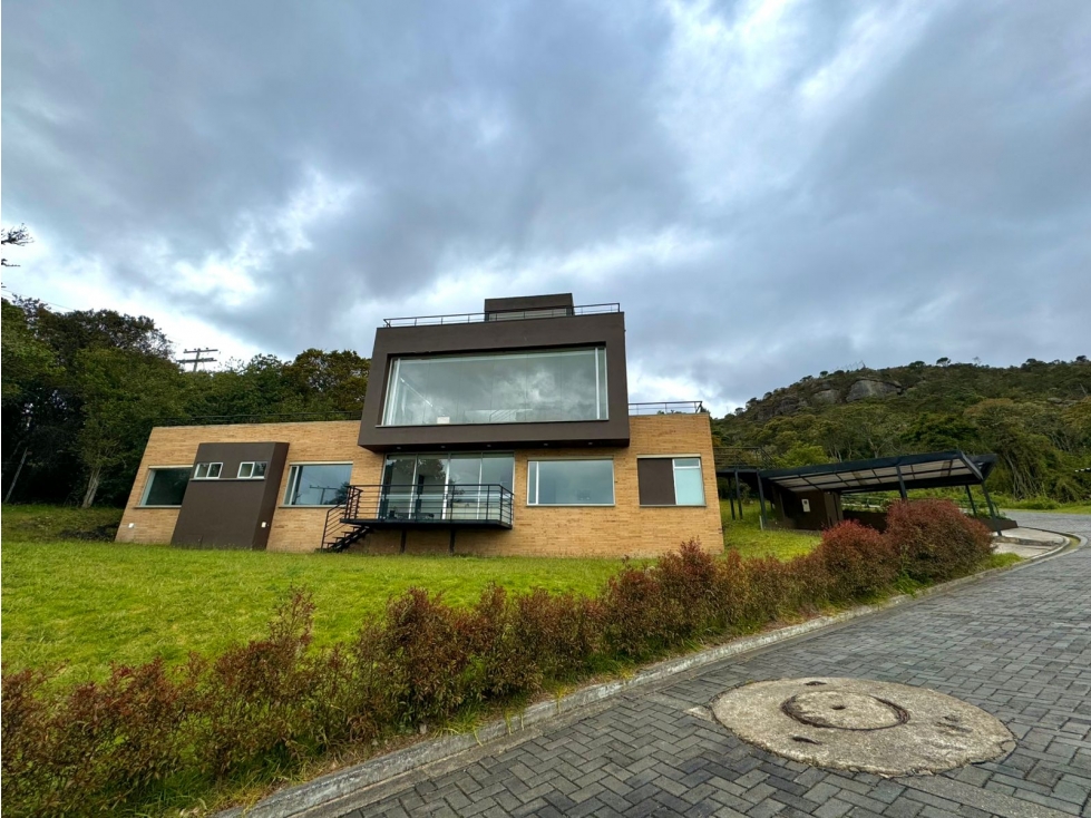 Casa Prados del Este