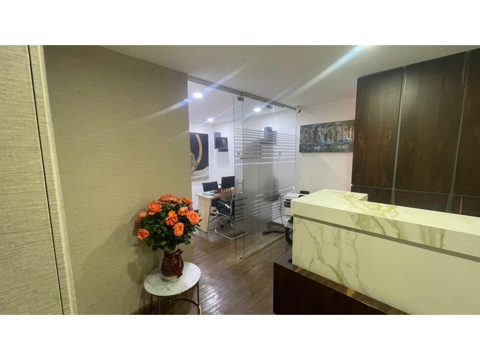 SE VENDE O ARRIENDA OFICINA EN CHICÓ NORTE 90m2 — foto 2
