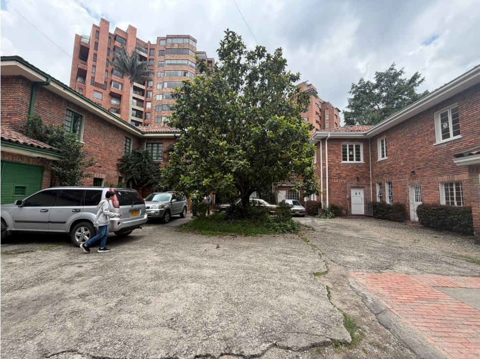 SE VENDE O ARRIENDA CASA COMERCIAL EN EL NOGAL 313M2 — foto 5