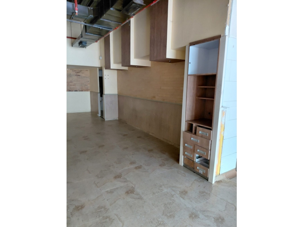 SE ARRIENDA LOCAL EN CHICÓ NORTE 185M2 — foto 4