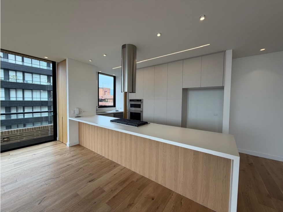 SE VENDE O ARRIENDA APARTAMENTO EN LA CABRERA 205m2 — foto 4