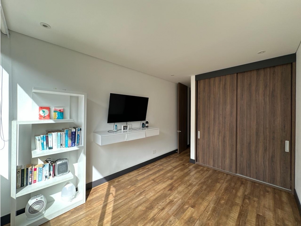 SE VENDE APARTAMENTO EN EMAUS 124M2 BALCÓN — foto 6