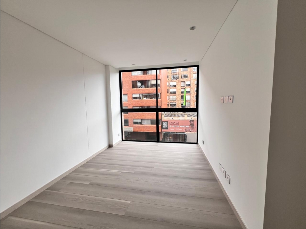 SE VENDE APARTAMENTO EN EL CHICÓ 92M2