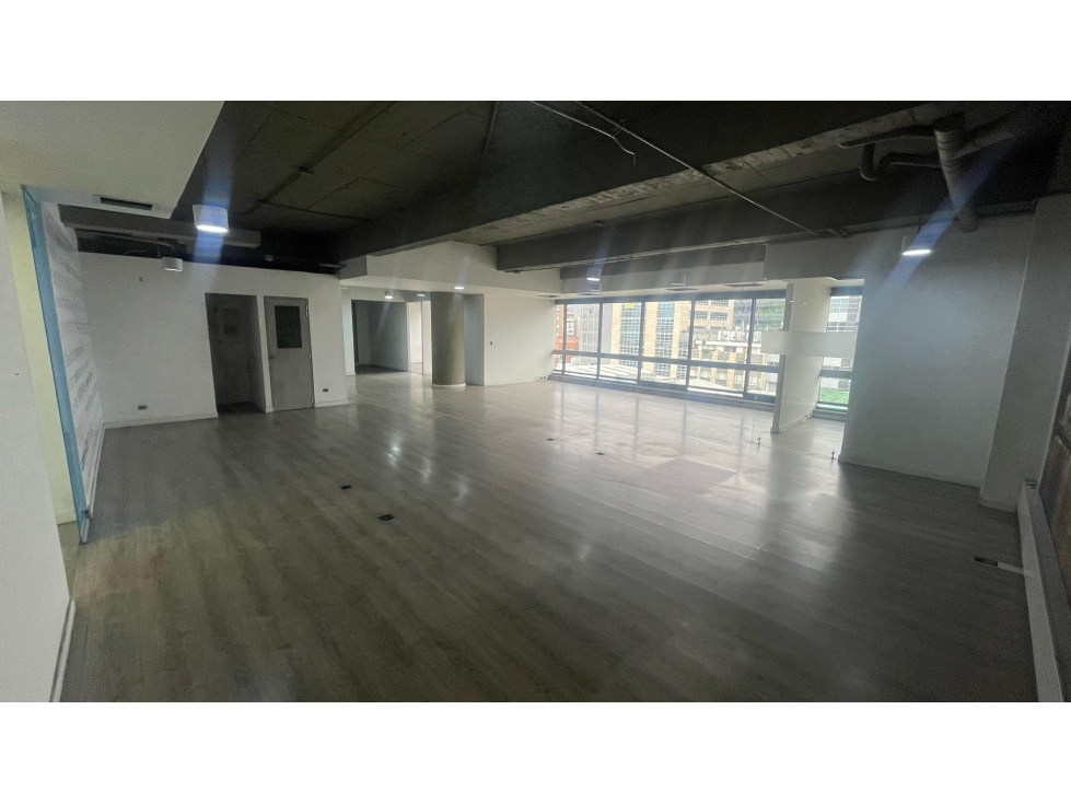 SE VENDE O ARRIENDA OFICINA EN EL CHICÓ 195m2 — foto 2