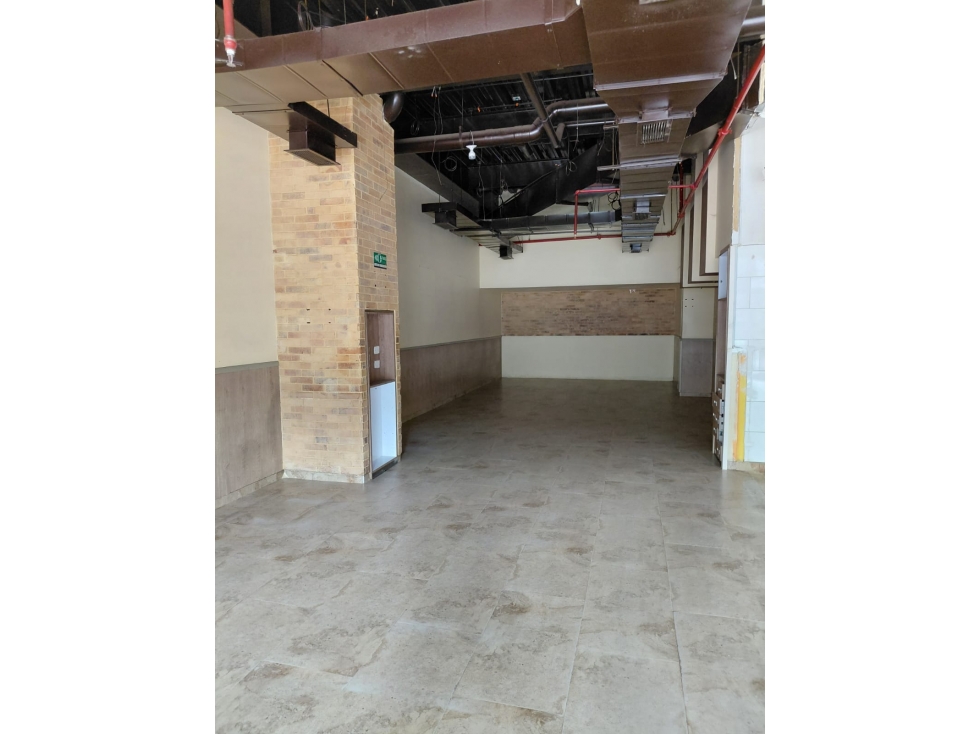 SE ARRIENDA LOCAL EN CHICÓ NORTE 185M2 — foto 2
