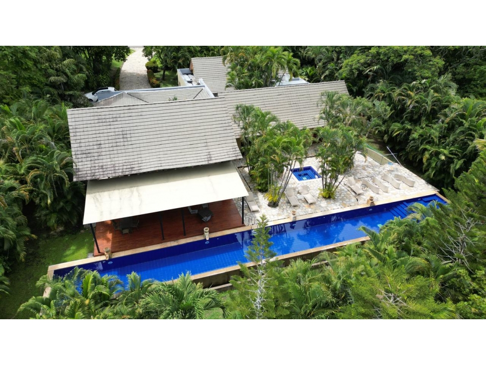 SE ARRIENDA CASA PARA TEMPORADA EN MESA DE YEGUAS 900M2 — foto 2
