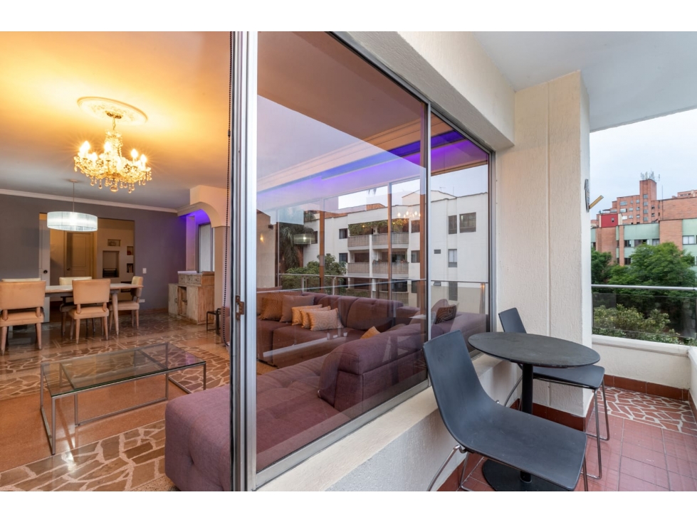 VENDO APARTAMENTO EN LAURELES EXCLUSIVO SECTOR SANTA TERESITA