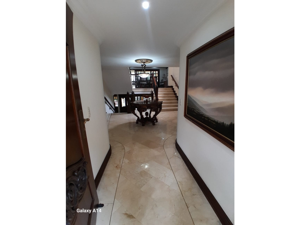 VENDO CASA EN EL POBLADO SECTOR EL CAMPESTRE COMO DE REVISTA — foto 3