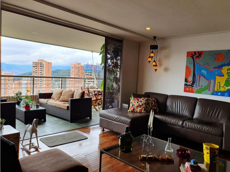 Vendo Apartamento - Poblado la Calera