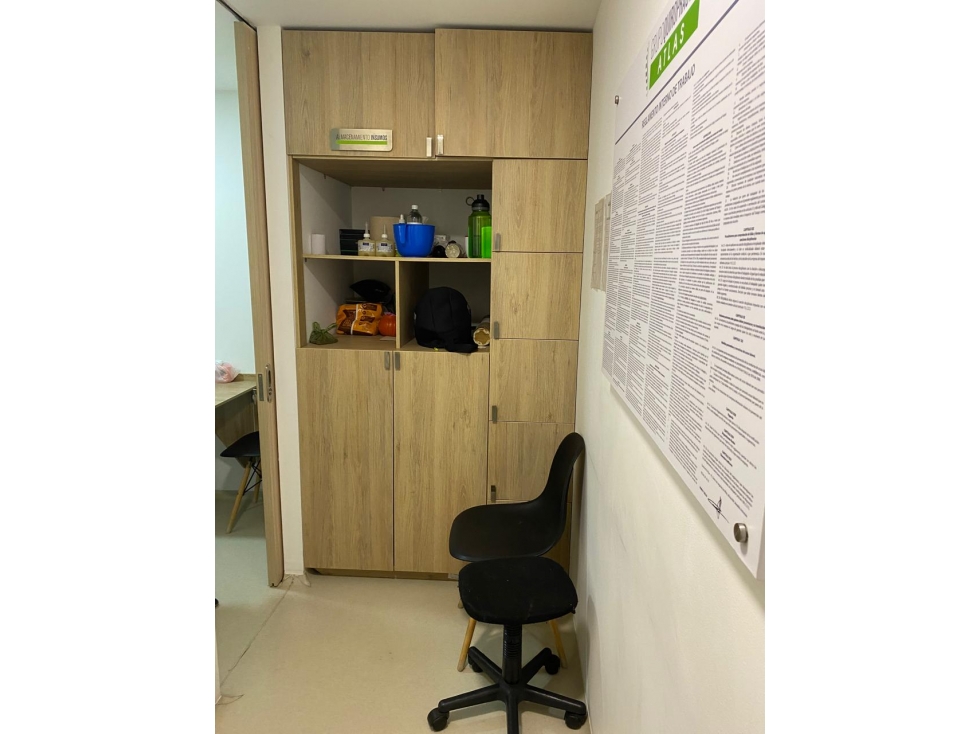 Vendo Consultorio en centro de Negocios Av Villas — foto 5