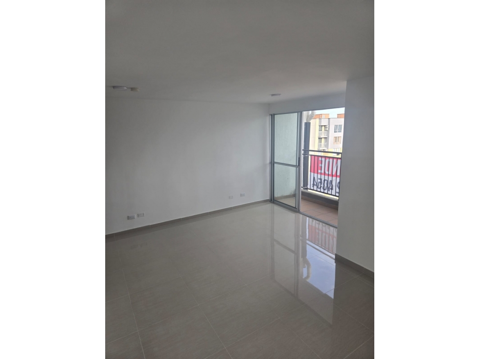 VENDO APARTAMENTO EN CR TORRES DE SANTA LUCIA — foto 3