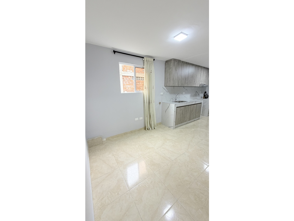 ARRIENDO APARTAESTUDIO EN SALOMIA 3 PISO — foto 3