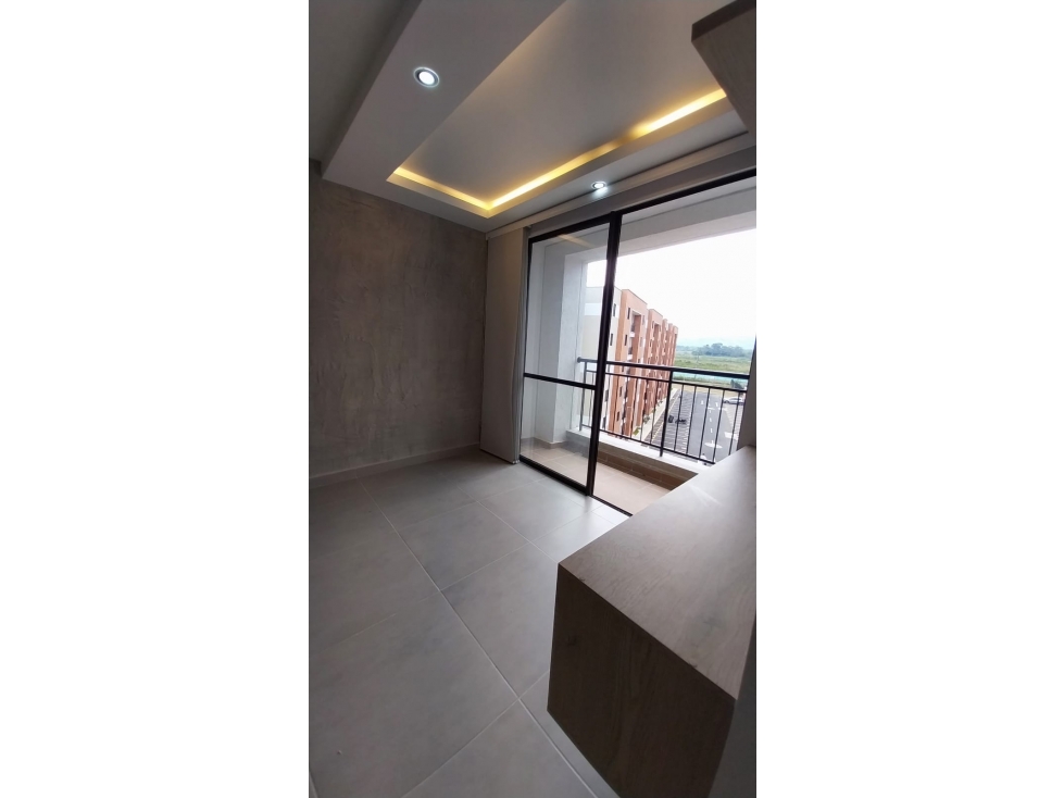 ARRIENDO APARTAMENTO CR BRISSEA - 5