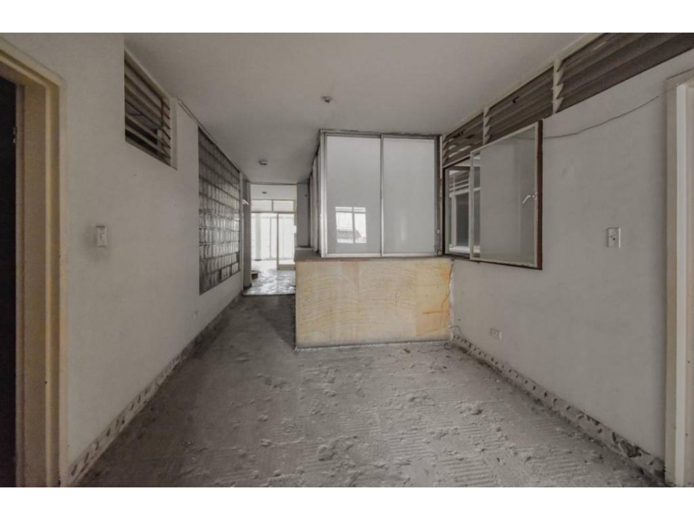 Edificio en Venta en Centenario. — foto 2
