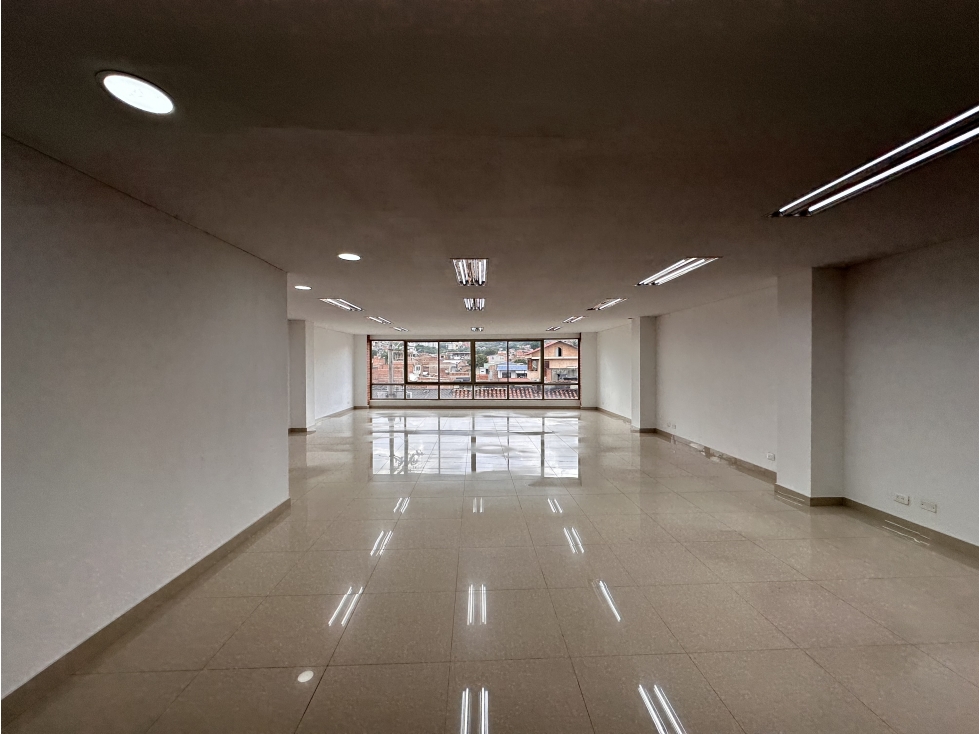 VENDO EDIFICIO CHAPELIER EN EL BARRIO LOS LIBERTADORES — foto 4