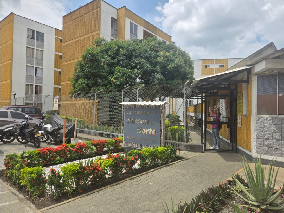 VENDO APARTAMENTO EN CR RINCON DEL NORTE - BRISAS DE LOS ALAMOS