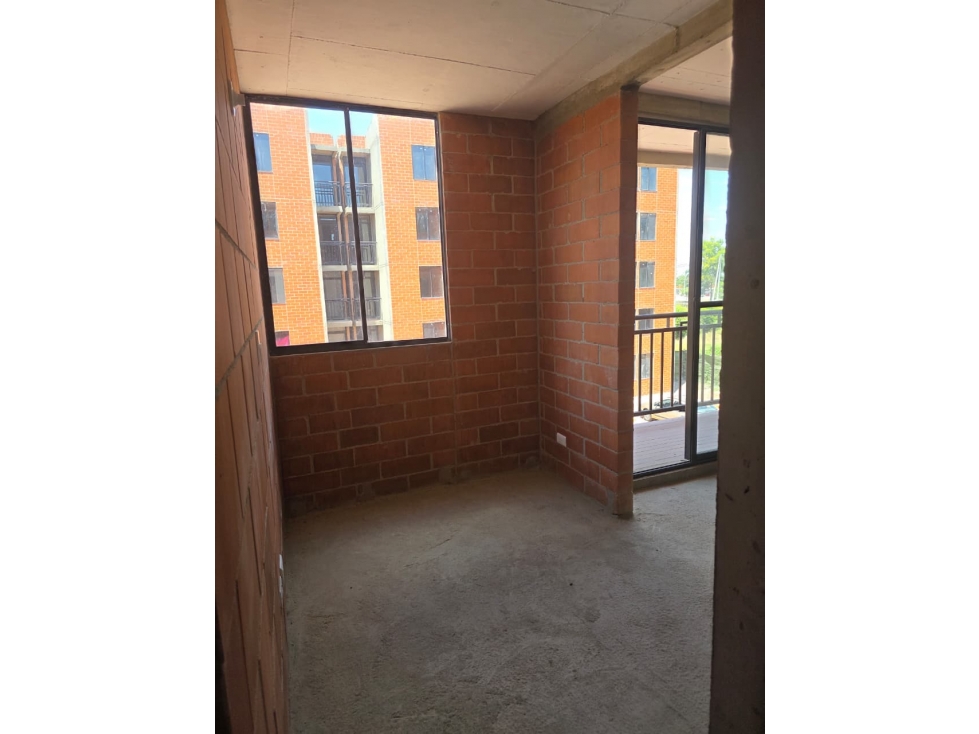 VENDO APTO PARA REMODELAR EN CR CAMINOS DEL SAMAN - VILLAGORGONA - 6
