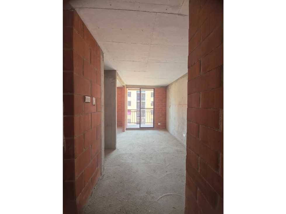 VENDO APTO PARA REMODELAR EN CR CAMINOS DEL SAMAN - VILLAGORGONA - 5