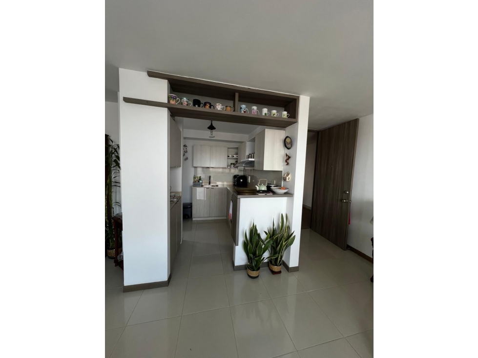 VENDO APARTAMENTO EN CR MONTEMADERO - VALLE DEL LILI