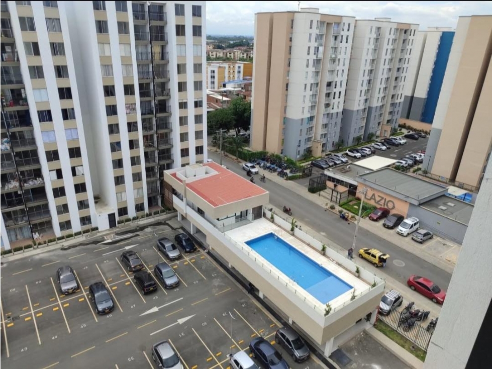 VENDO APARTAMENTO EN CR TORRES DE SANTA LUCIA — foto 2