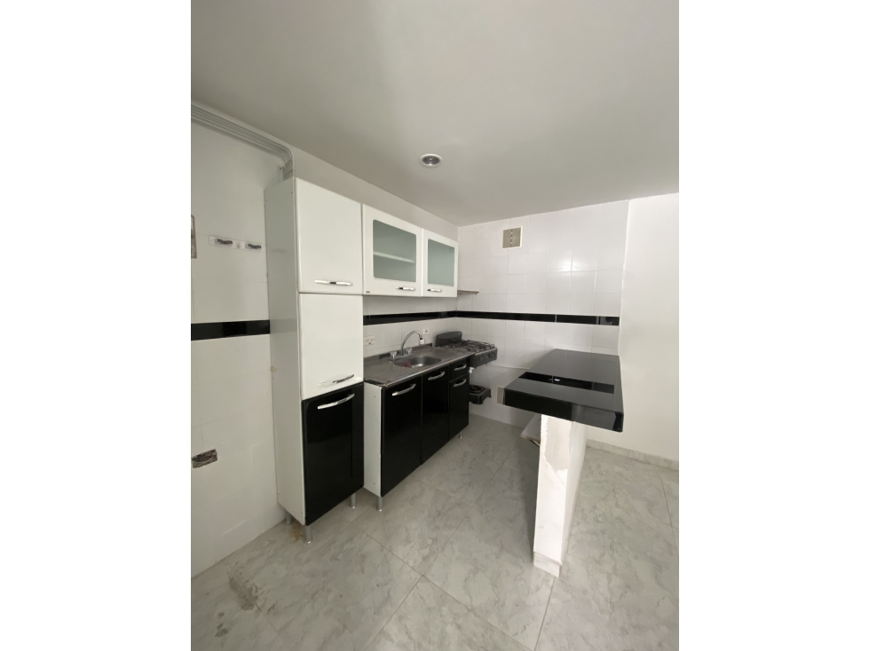 ARRIENDO APARTA ESTUDIO EDIFICIO COLORS APTO 307
