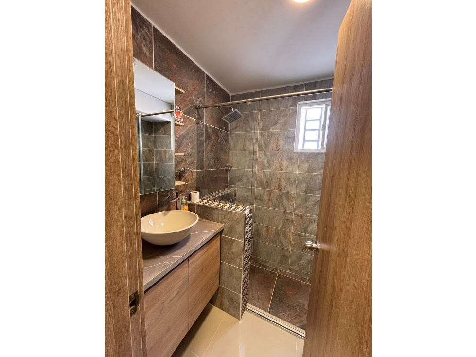 VENDO CASA EN CIUDAD PACIFICA DE TRES NIVELES CON TERRAZA — foto 3