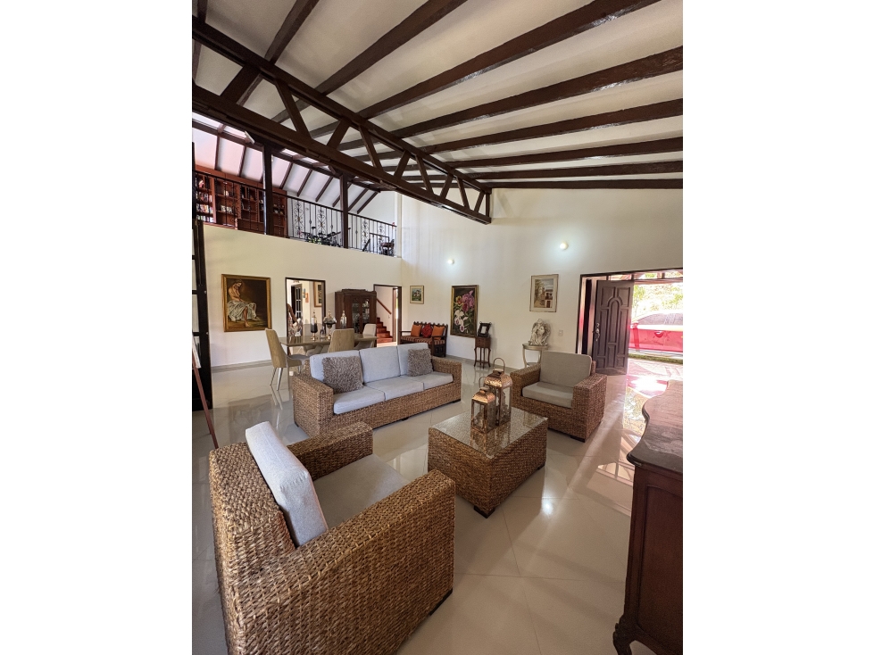 ARRIENDO CASA EN CR PARCELACION COLINAS DE MIRAVALLE — foto 2