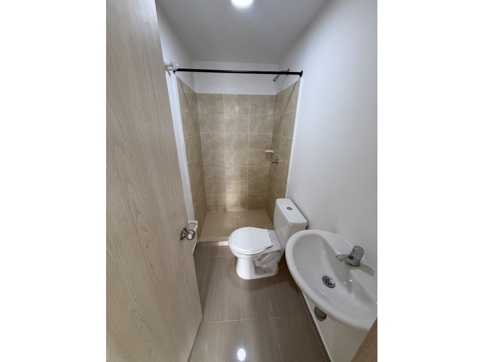 ARRIENDO APARTAMENTO EN CR MALAGA - CIUDAD GUABINAS - 6