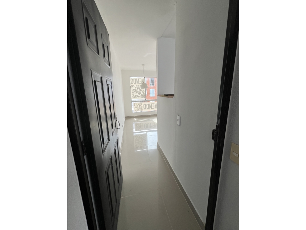 VENDO APARTAMENTO EN CR PRIMAVERA DEL LILI - 3