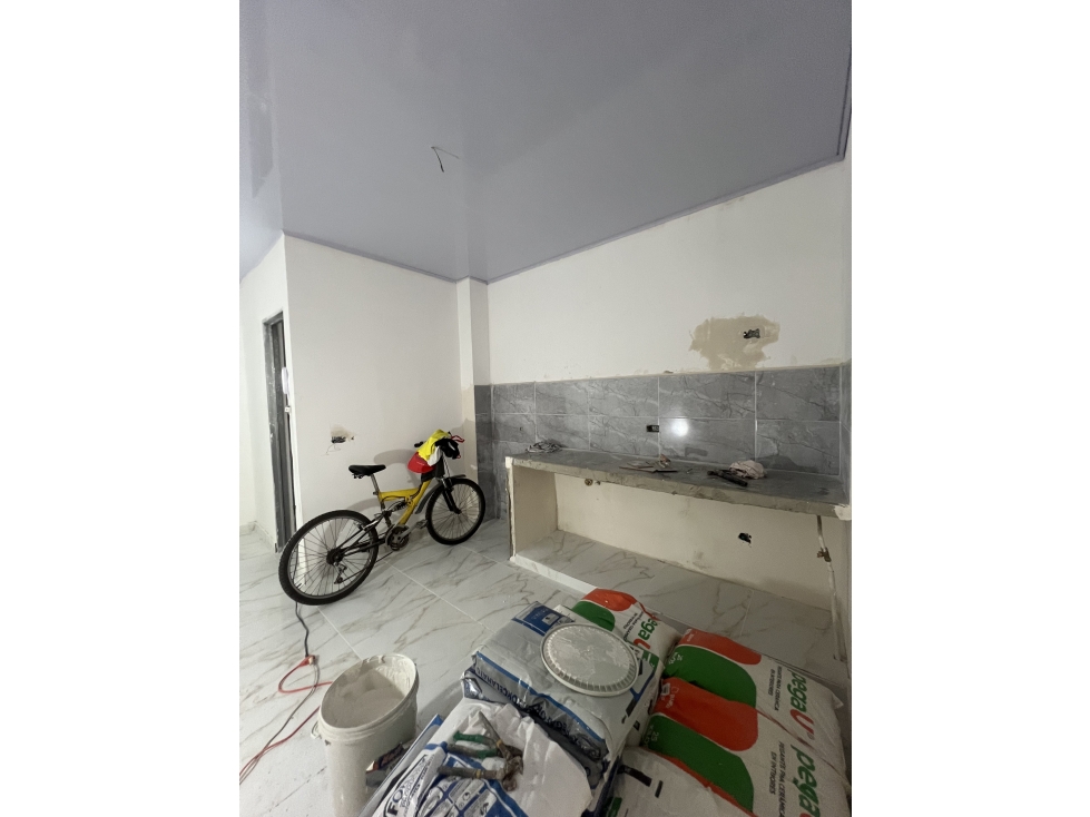 VENDO EDIFICIO EN COLSEGUROS — foto 3