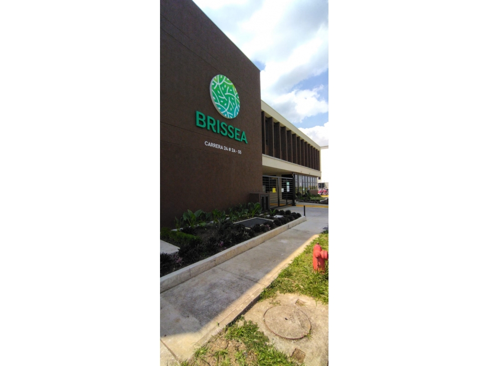 ARRIENDO APARTAMENTO CR BRISSEA