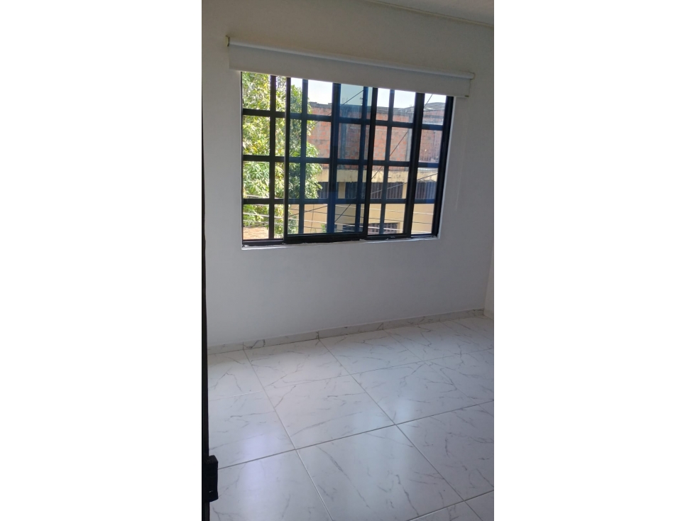 ALQUILO APARTAESTUDIO EN ARANJUEZ 302 — foto 5