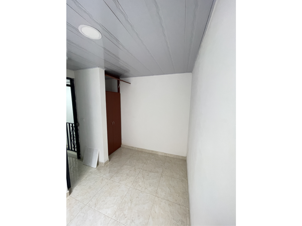 VENDO EDIFICIO EN VILLA DEL PRADO — foto 6