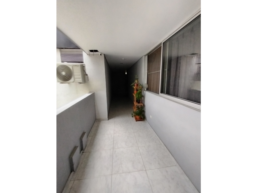 ARRIENDO APARTA ESTUDIO EDIFICIO COLORS APTO 305 — foto 2
