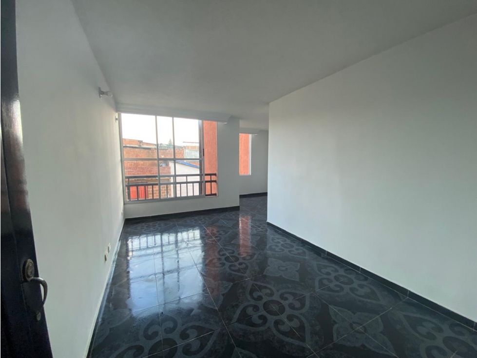 VENDO APARTAMENTO EN CR ARBOLEDA DE LAS VEGAS — foto 4