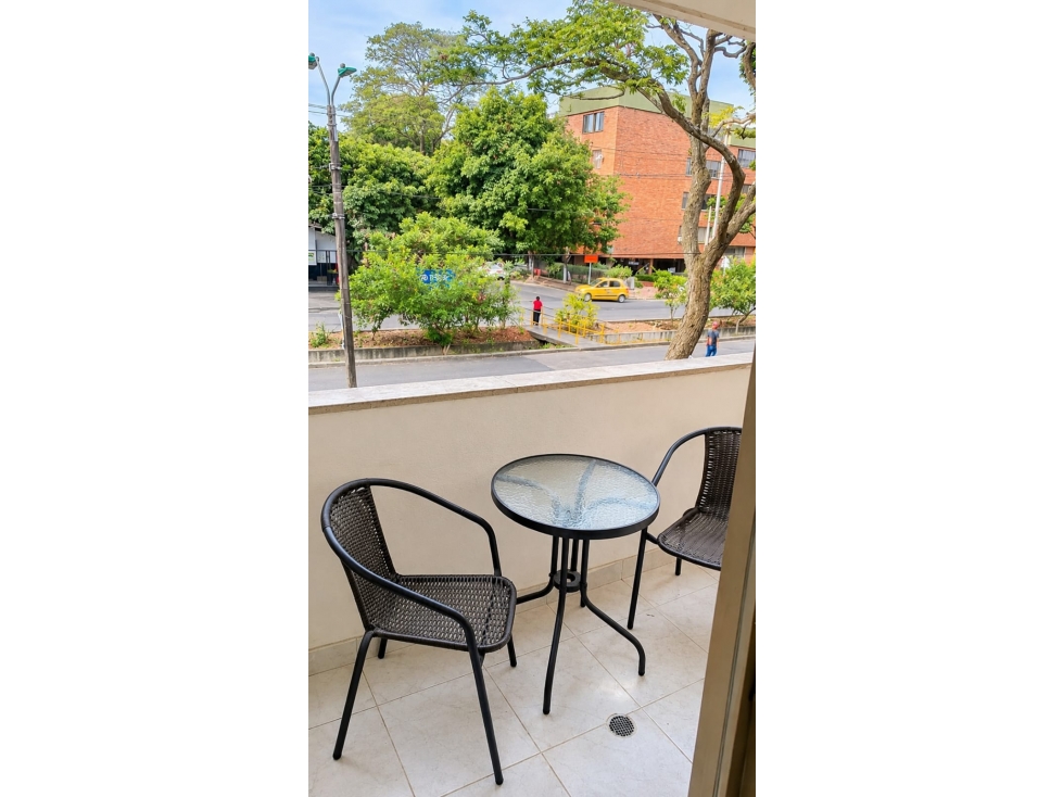 APTO EN VENTA EN PRADOS DEL NORTE AMPLIO Y EXCELENTE UBICACIÓN — foto 4