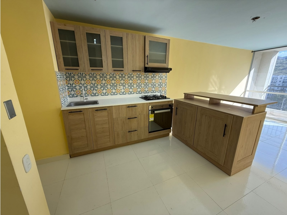 ARRIENDO APARTAMENTO EN LORICA - CIUDAD GUABINAS