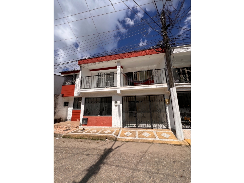VENDO CASA EN URBANIZACION CASTILLA VILLAVICENCIO