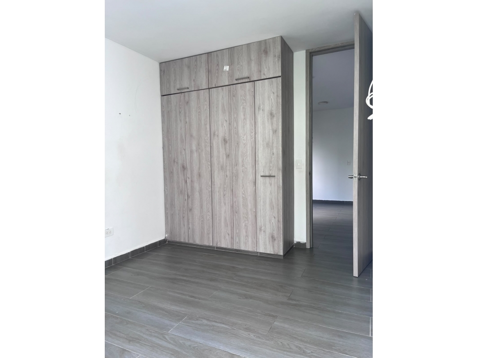 Vendo y Arriendo apartamento Sabana Grande — foto 5