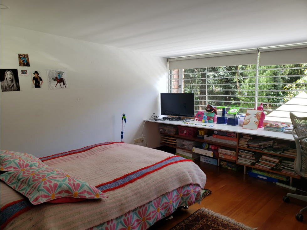 CASA VENTA NIZA 350M2 4 ALCOBAS $1.600MILL — foto 4