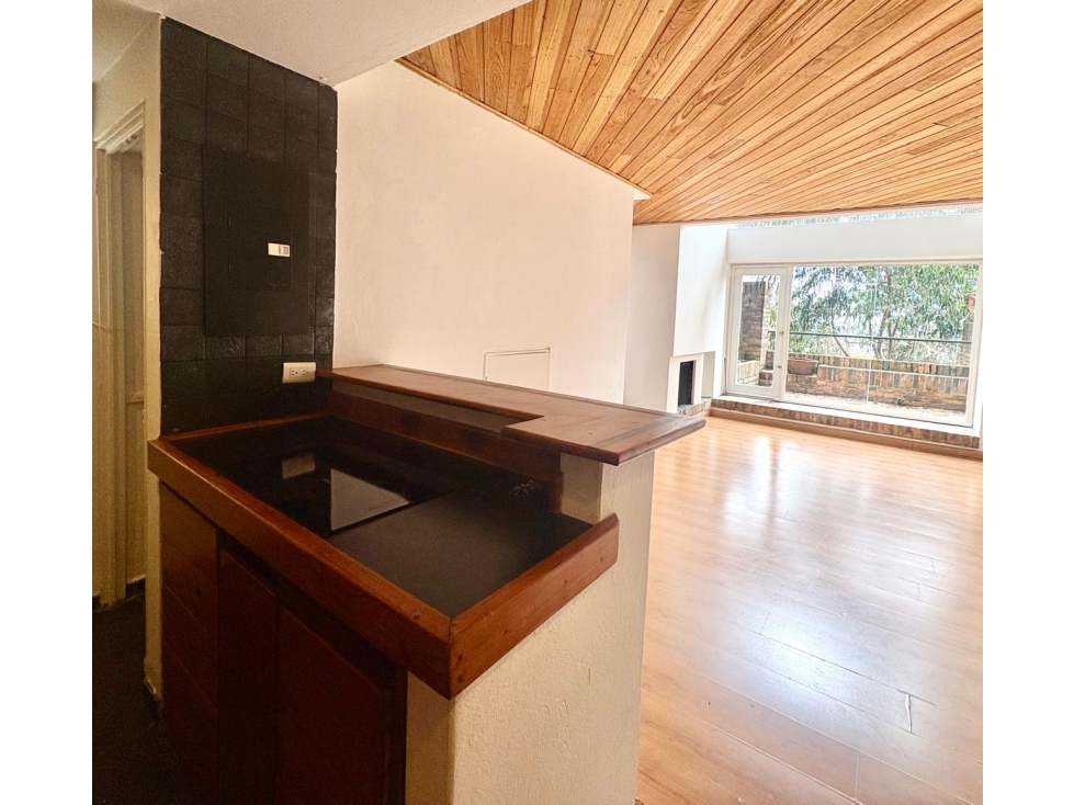 APARTAMENTO ARRIENDO ROSALES DUPLEX 57M2 $3.2MILL MAS ADM — foto 3