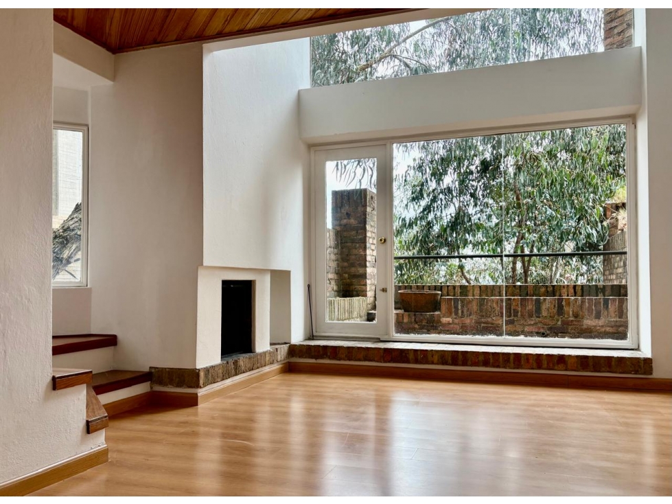 APARTAMENTO ARRIENDO ROSALES DUPLEX 57M2 $3.2MILL MAS ADM — foto 2