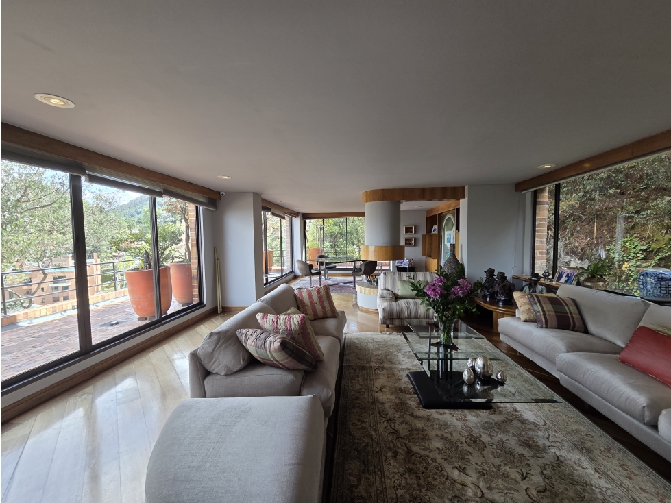 EN TERCERIA ARRIENDO PENT HOUSE SANTA ANA DE 4 CUARTOS CON TERRAZAS