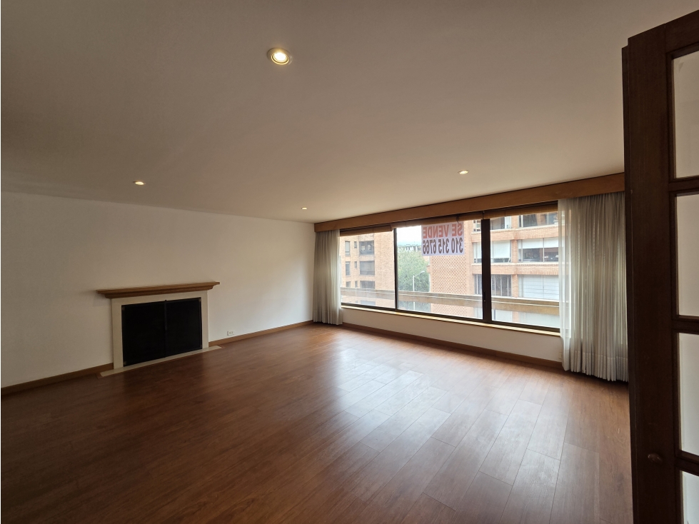 VENTA EN ROSALES SUPER APARTAMENTO PARA REMODELAR 198 MTS 3 CUARTOS — foto 2